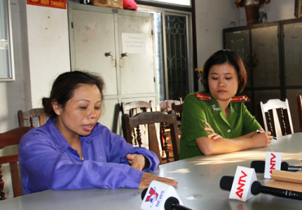 Việt Trì: Khởi tố và bắt giam kẻ nhét băng vệ sinh vào mồm cháu bé 2 tuổi