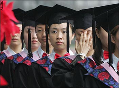Trung Quốc: Cấm cổ súy “giá trị phương Tây” tại bậc đại học