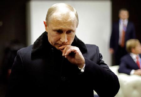 Putin "vắt óc" tìm cách vực dậy đế chế Nga
