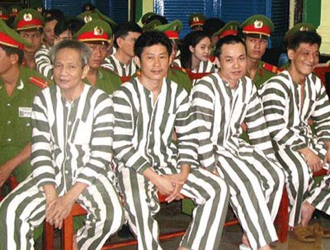 Những phiên tòa đông kỷ lục ở Việt Nam